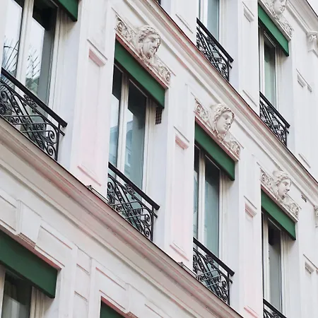 Hotel 10 Opera By Happyculture