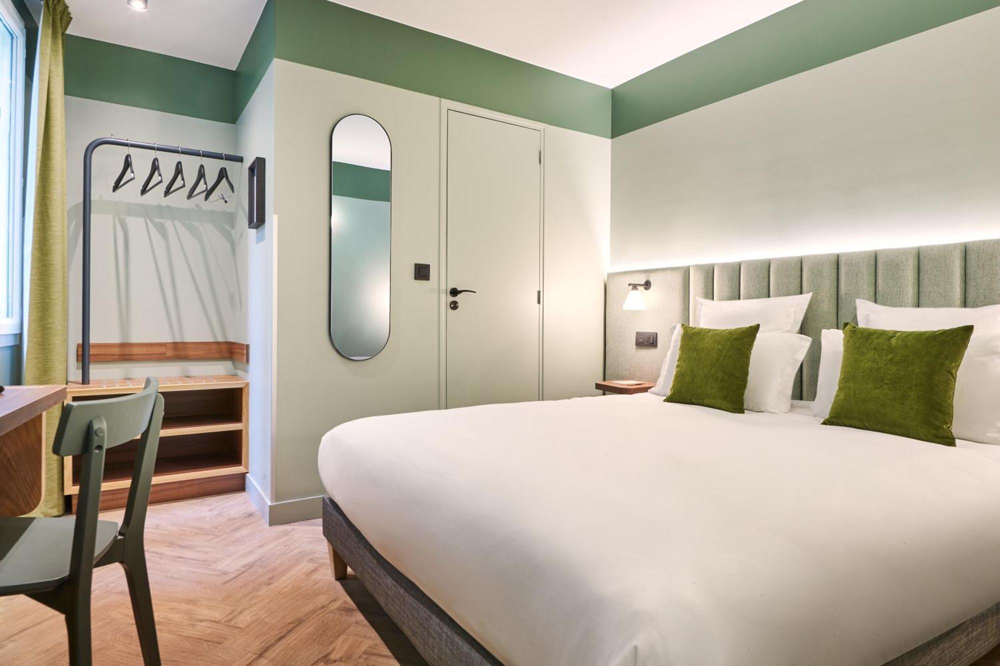 Hotel 10 Opera By Happyculture 3*