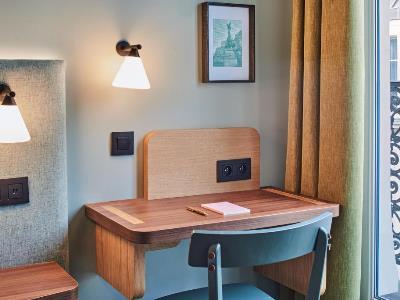 10 Opera By Happyculture Paris